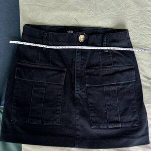 Zara Black Pocketed Mini Skirt